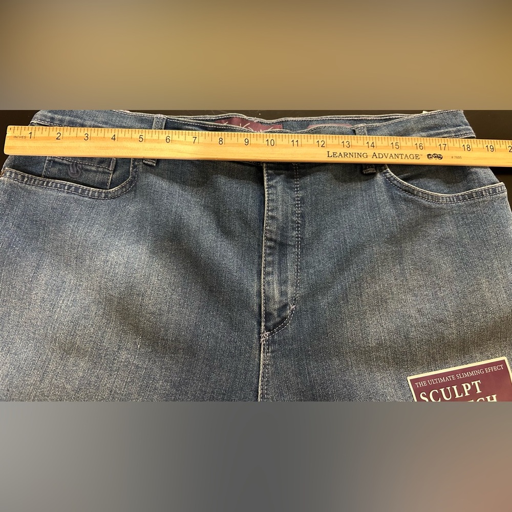 NWT Gloria Vanderbilt Amanda Heritage Fit Jeans 16 Average - Picture 5 of 9